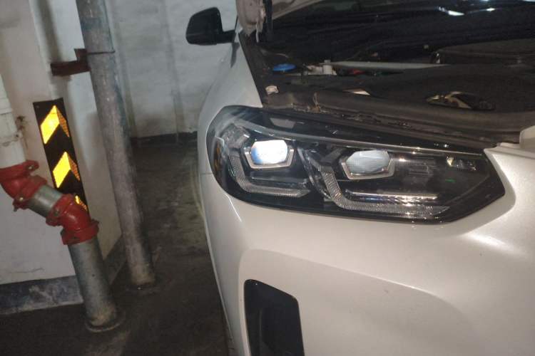 Used BMW X3 2023 xDrive30i Leading Model M Night Edition Package Right Front Headlight