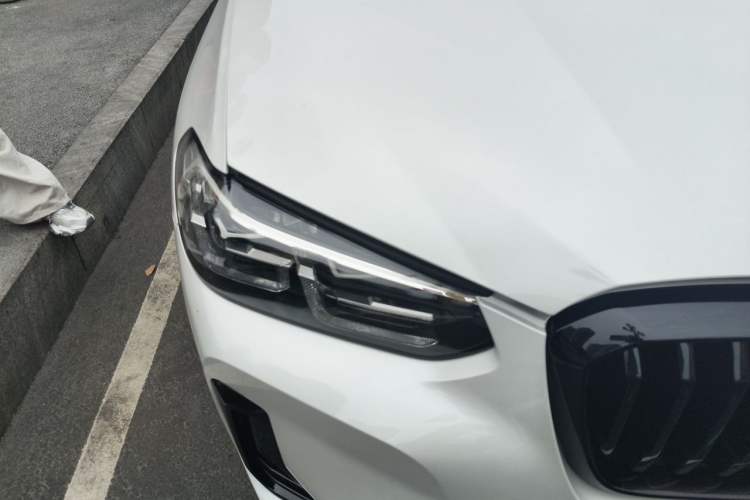 Used BMW X3 2023 Restyled xDrive30i Leading Edition M Night Sky Package Right Front Headlight