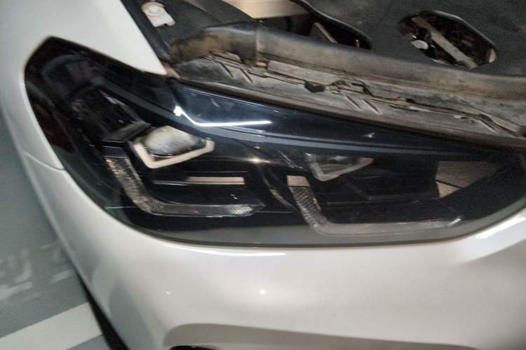 Used BMW X3 2023 xDrive30i Luxury Edition M Night Sky Package Right Front Headlight