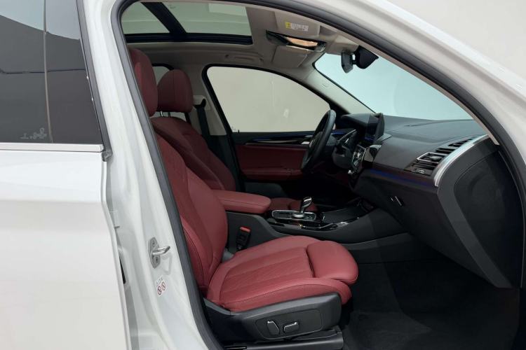 Used BMW X3 2023 xDrive25i M Sport Package Right Front Seat