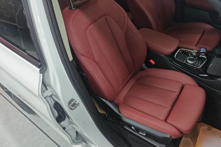 Used BMW X3 2023 Restyled xDrive30i Leading Edition M Night Sky Package Right Front Seat
