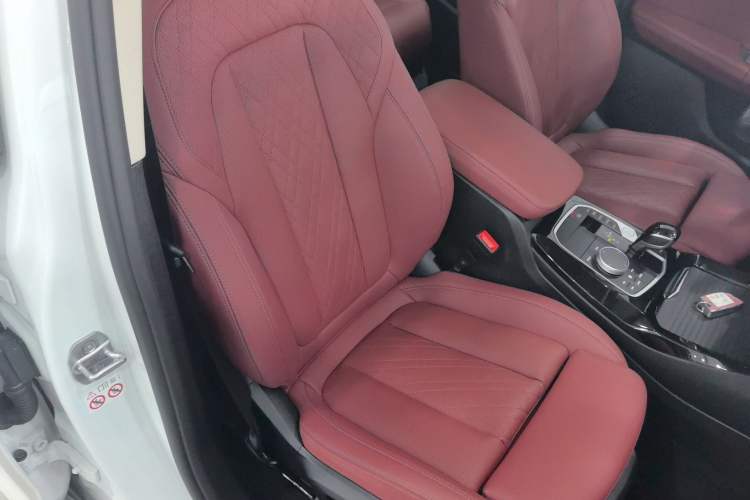 Used BMW X3 2023 xDrive25i M Sport Package Right Front Seat