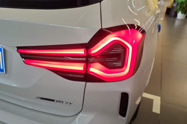 Used BMW X3 2023 xDrive25i M Sport Package Right Rear Taillight