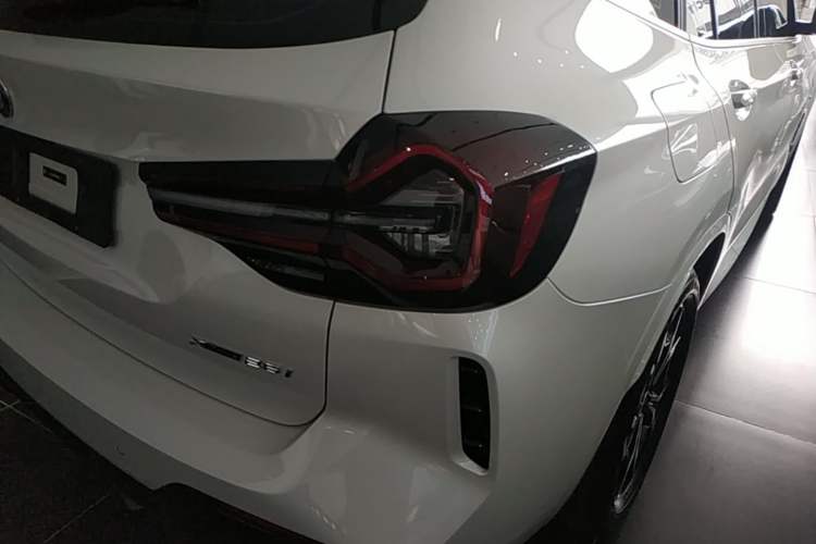 Used BMW X3 2023 xDrive25i M Sport Package Right Rear Taillight
