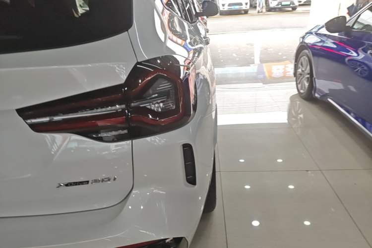 Used BMW X3 2023 Restyled xDrive30i Leading Edition M Night Sky Package Right Rear Taillight
