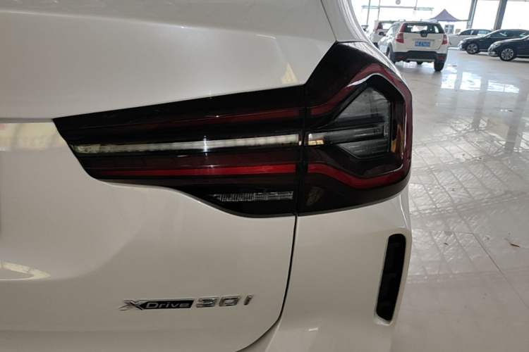 Used BMW X3 2023 Restyled xDrive30i Leading Edition M Night Sky Package Right Rear Taillight