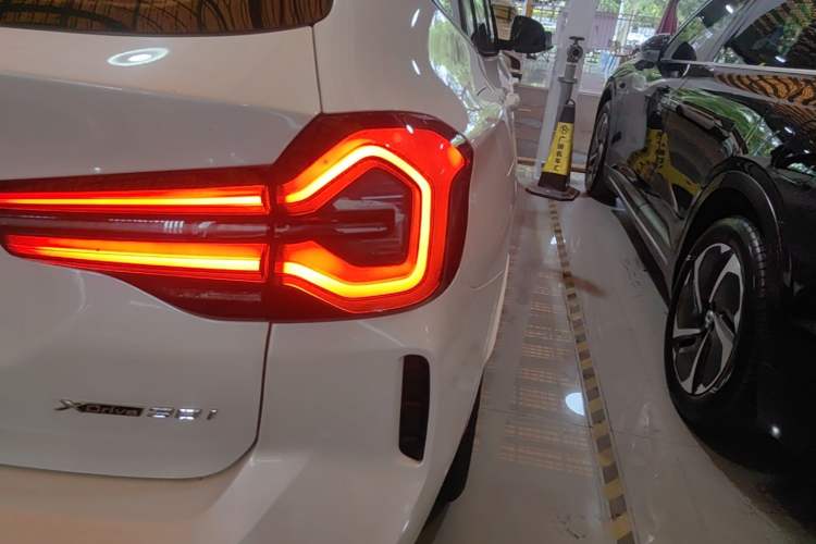 Used BMW X3 2023 Restyled xDrive30i Leading Edition M Night Sky Package Right Rear Taillight