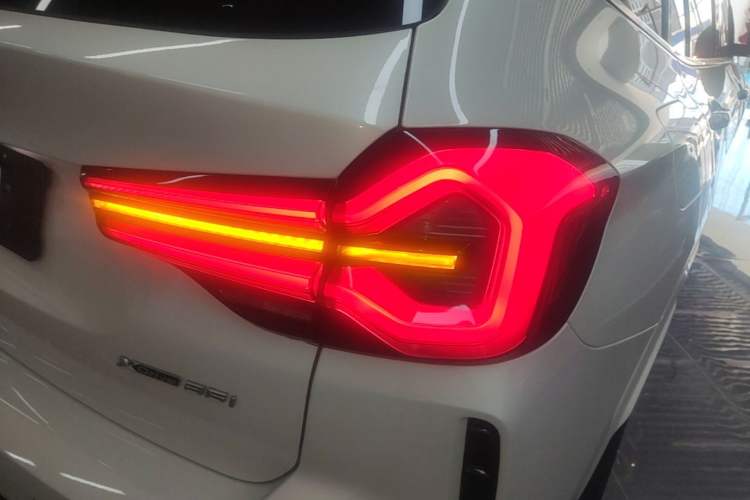 Used BMW X3 2023 xDrive25i M Sport Package Right Rear Taillight