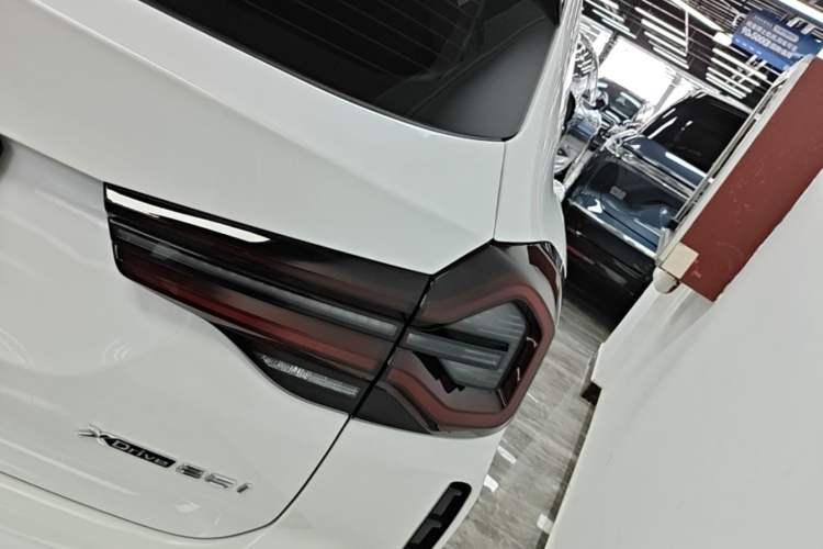 Used BMW X3 2023 xDrive25i M Sport Package Right Rear Taillight