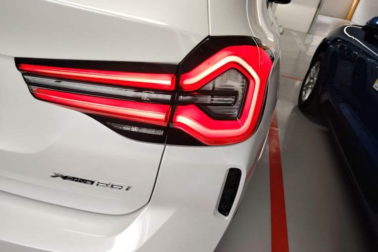 Used BMW X3 2023 xDrive25i M Sport Package Right Rear Taillight