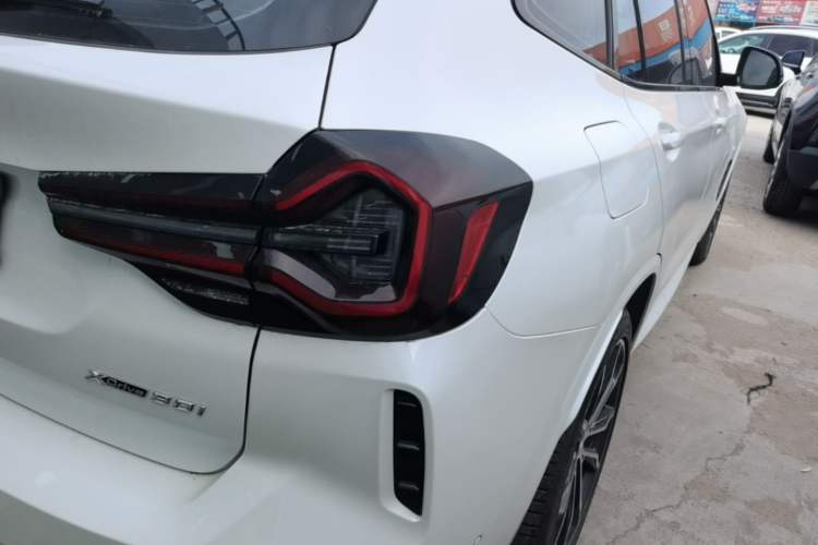 Used BMW X3 2023 xDrive30i Leading Model M Night Edition Package Right Rear Taillight