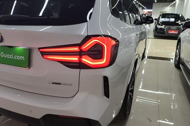 Used BMW X3 2023 Restyled xDrive30i Leading Edition M Night Sky Package Right Rear Taillight