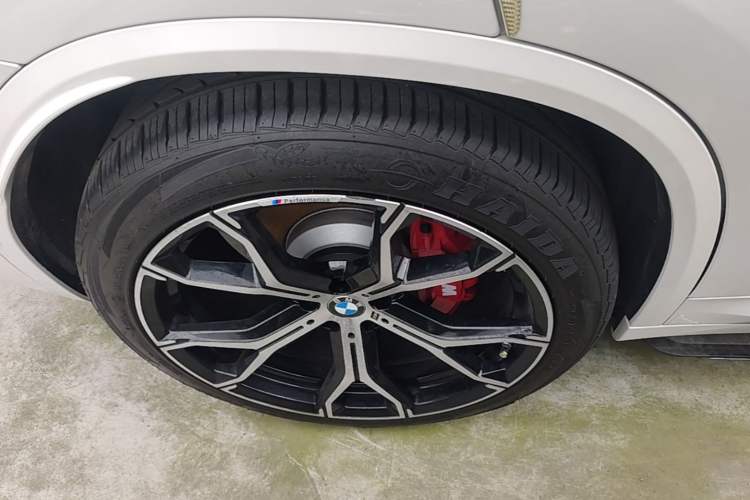 Used BMW X3 2023 xDrive25i M Sport Package Right Rear Wheel Hub