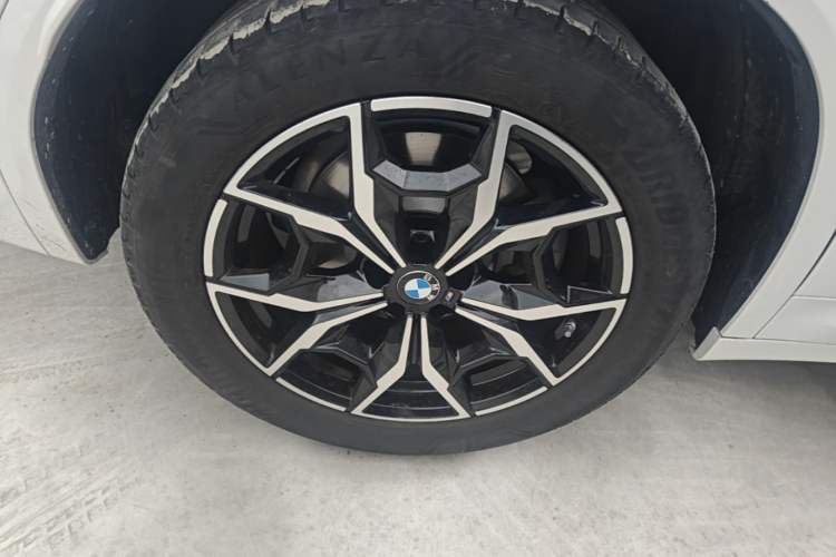 Used BMW X3 2023 xDrive25i M Sport Package Right Rear Wheel Hub