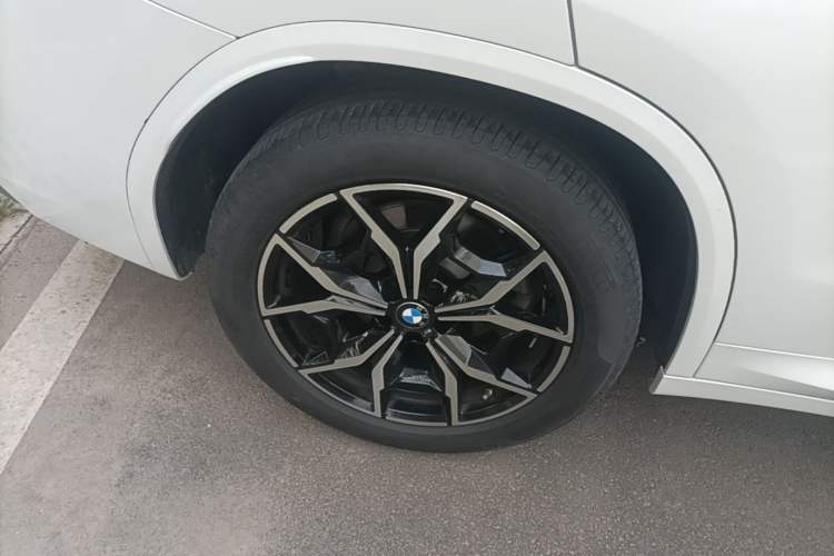 Used BMW X3 2023 xDrive25i M Sport Package Right Rear Wheel Hub