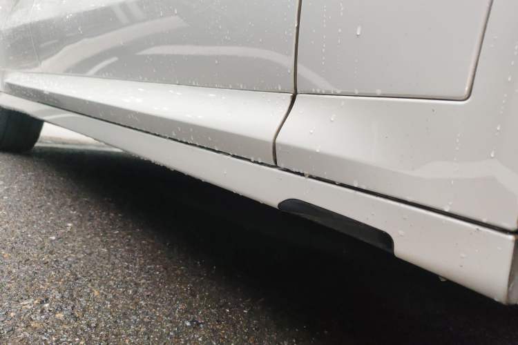 Used BMW X3 2023 xDrive30i Leading Model M Night Edition Package Right Side Sill