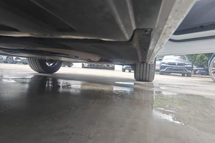 Used BMW X3 2023 xDrive25i M Sport Package Right Side Sill