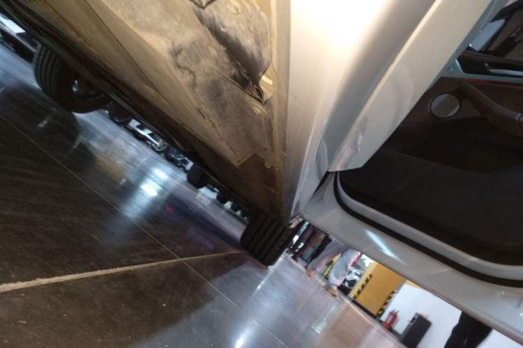 Used BMW X3 2023 xDrive30i Leading Model M Night Edition Package Right Side Sill