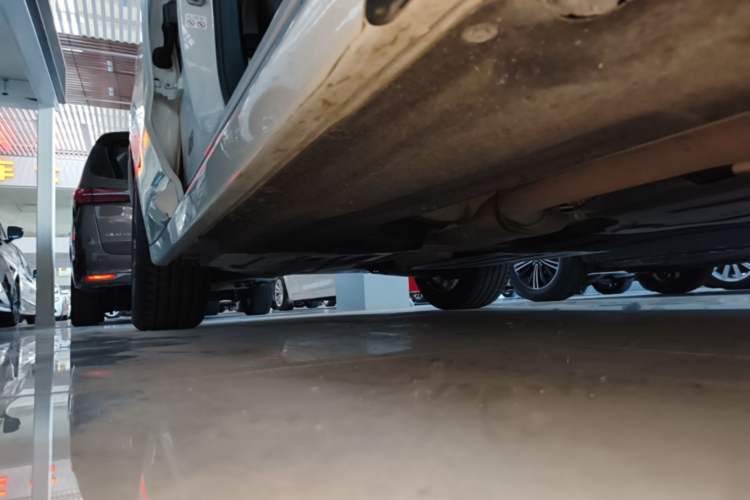 Used BMW X3 2023 xDrive30i Leading Model M Night Edition Package Right Side Sill