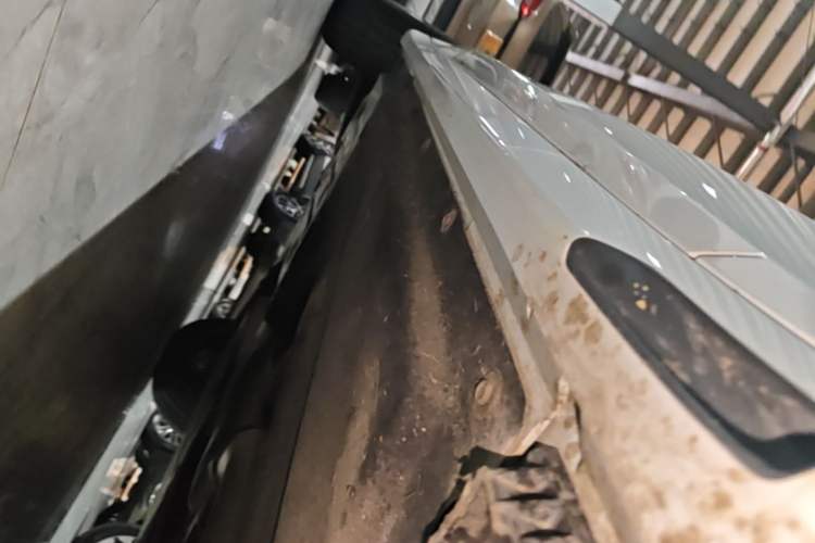Used BMW X3 2023 xDrive25i M Sport Package Right Side Sill