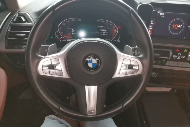 Used BMW X3 2023 xDrive30i Leading Model M Night Edition Package Steering Wheel