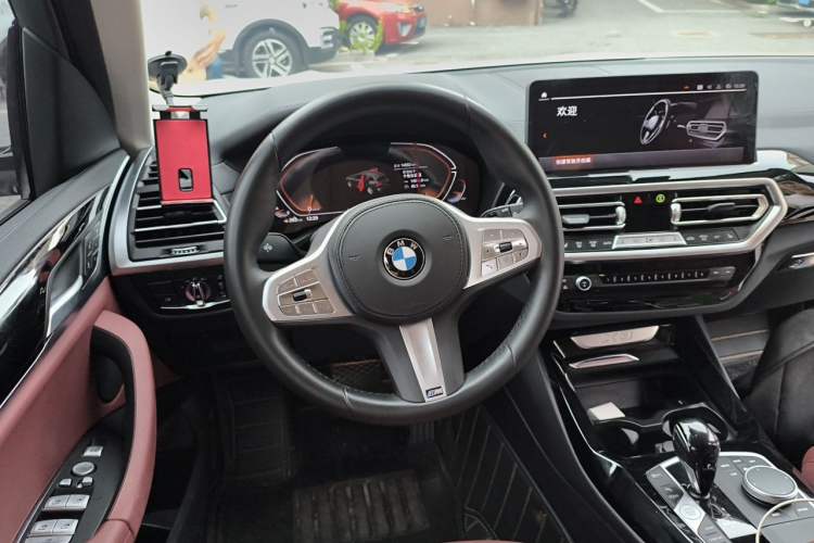 Used BMW X3 2023 xDrive25i M Sport Package Steering Wheel