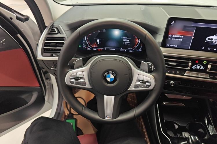 Used BMW X3 2023 Restyled xDrive30i Leading Edition M Night Sky Package Steering Wheel