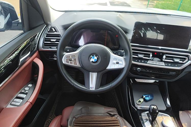 Used BMW X3 2023 xDrive25i M Sport Package Steering Wheel