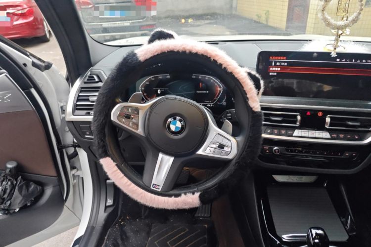 Used BMW X3 2023 xDrive30i Luxury Edition M Night Sky Package Steering Wheel