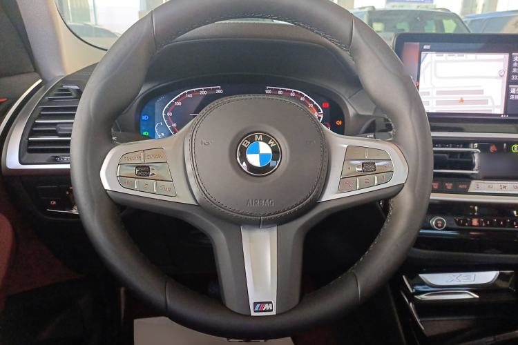 Used BMW X3 2023 xDrive25i M Sport Package Steering Wheel
