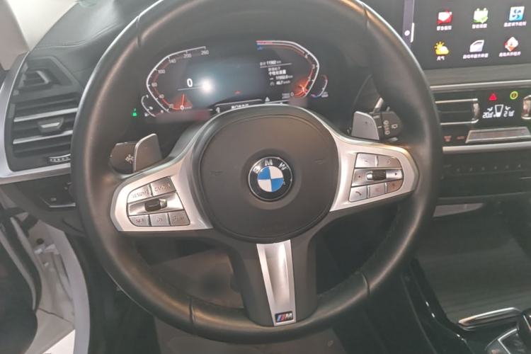 Used BMW X3 2023 Restyled xDrive30i Leading Edition M Night Sky Package Steering Wheel
