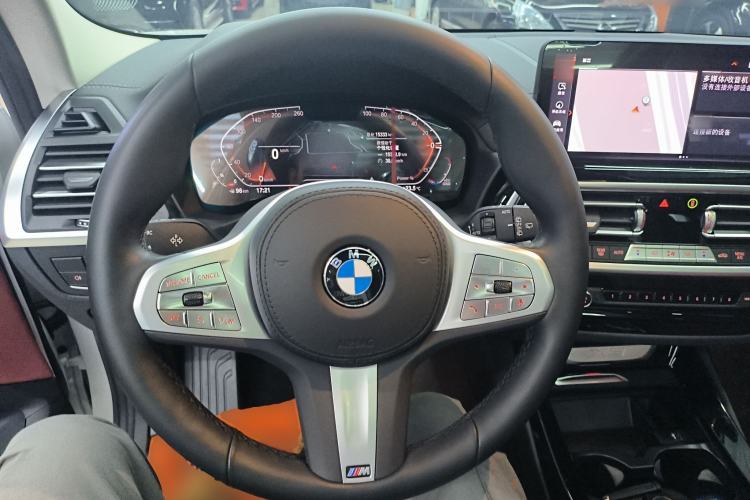 Used BMW X3 2023 xDrive25i M Sport Package Steering Wheel