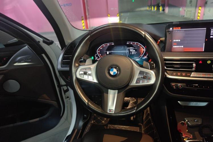Used BMW X3 2023 xDrive30i Leading Model M Night Edition Package Steering Wheel