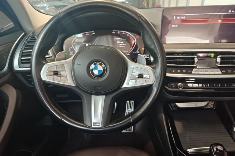 Used BMW X3 2023 xDrive30i Leading Model M Night Edition Package Steering Wheel