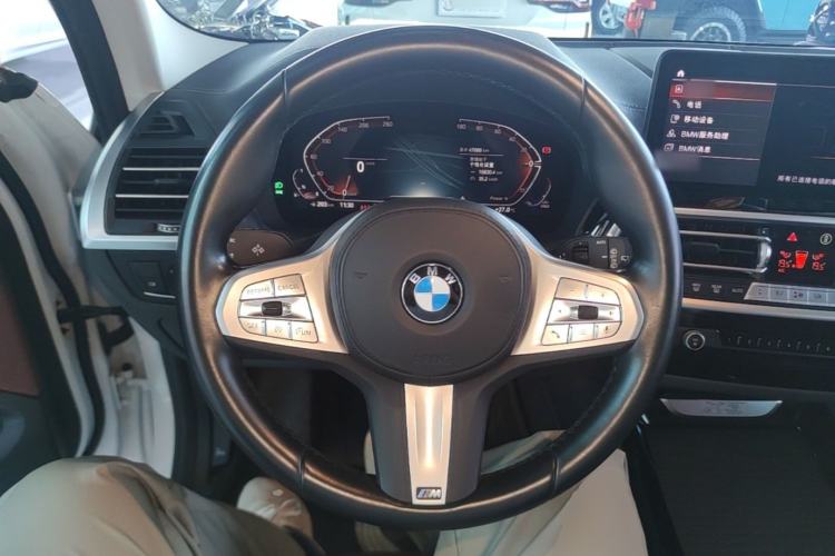 Used BMW X3 2023 xDrive25i M Sport Package Steering Wheel