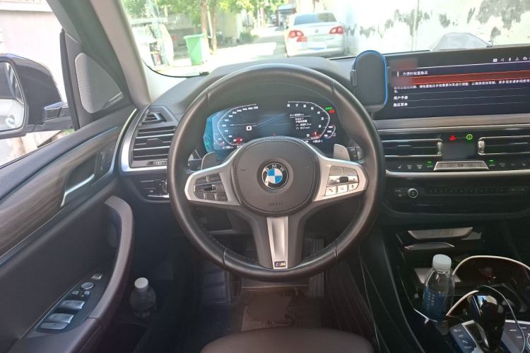 Used BMW X3 2023 xDrive30i Luxury Edition M Night Sky Package Steering Wheel