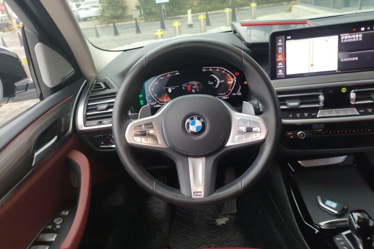 Used BMW X3 2023 Restyled xDrive30i Leading Edition M Night Sky Package Steering Wheel
