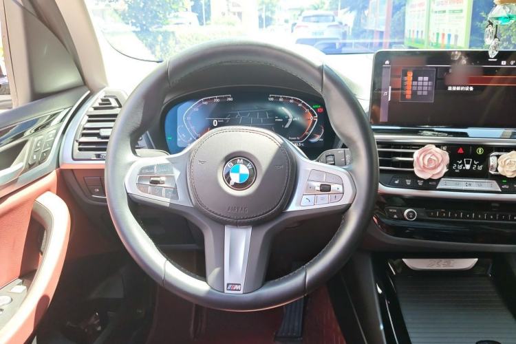 Used BMW X3 2023 xDrive25i M Sport Package Steering Wheel