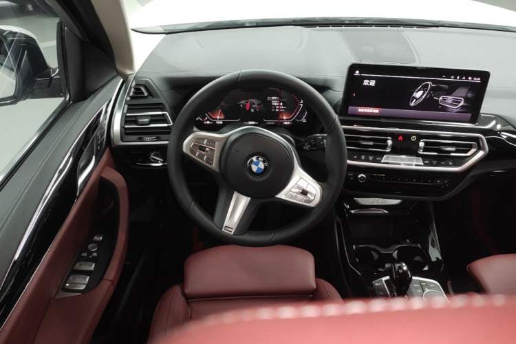 Used BMW X3 2023 xDrive25i M Sport Package Steering Wheel
