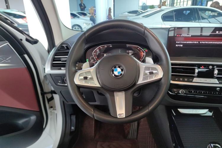 Used BMW X3 2023 Restyled xDrive30i Leading Edition M Night Sky Package Steering Wheel