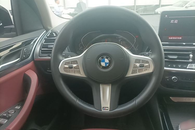 Used BMW X3 2023 xDrive25i M Sport Package Steering Wheel