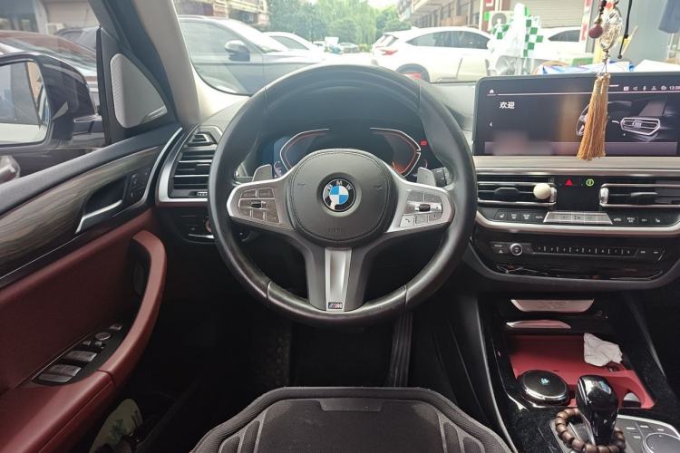 Used BMW X3 2023 Restyled xDrive30i Leading Edition M Night Sky Package Steering Wheel