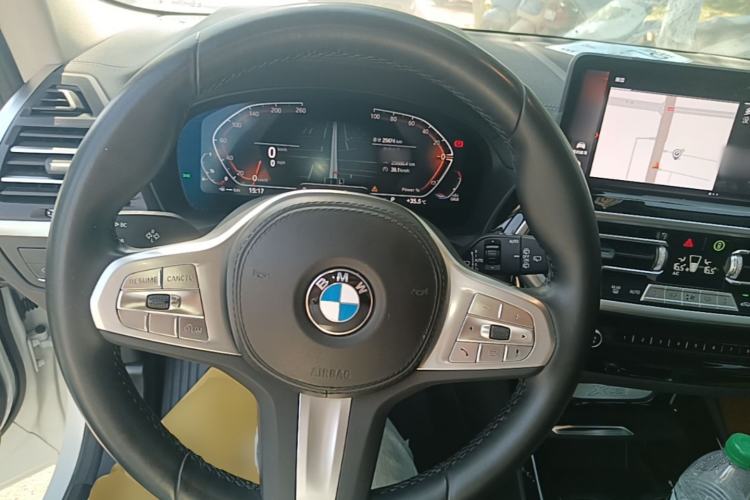 Used BMW X3 2023 xDrive25i M Sport Package Steering Wheel