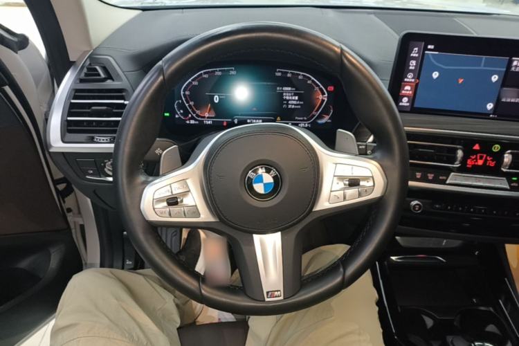 Used BMW X3 2023 Restyled xDrive30i Leading Edition M Night Sky Package Steering Wheel