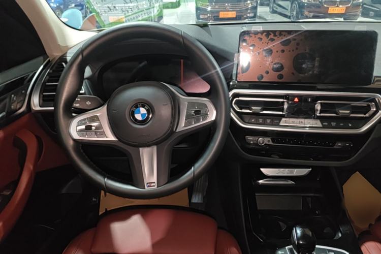 Used BMW X3 2023 xDrive25i M Sport Package Steering Wheel