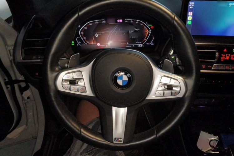 Used BMW X3 2023 xDrive30i Luxury Edition M Night Sky Package Steering Wheel