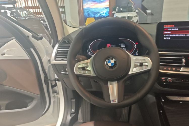 Used BMW X3 2023 xDrive25i M Sport Package Steering Wheel