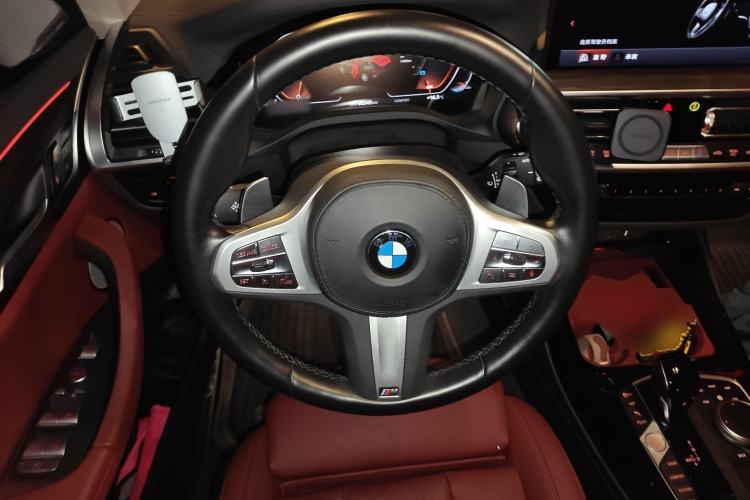 Used BMW X3 2023 Restyled xDrive30i Leading Edition M Night Sky Package Steering Wheel