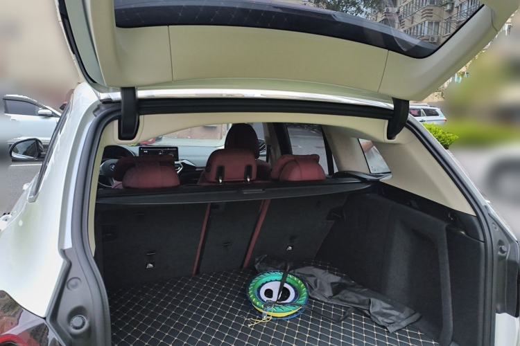 Used BMW X3 2023 xDrive25i M Sport Package Trunk