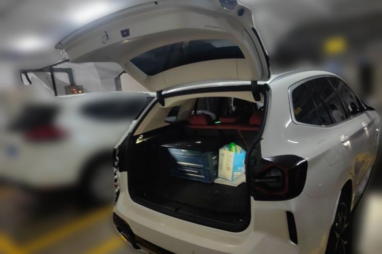 Used BMW X3 2023 xDrive25i M Sport Package Trunk